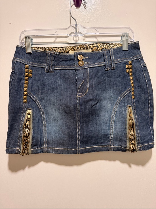 Dresses & Skirts - Women’s Denim Mini Skirt with Leopard Trim